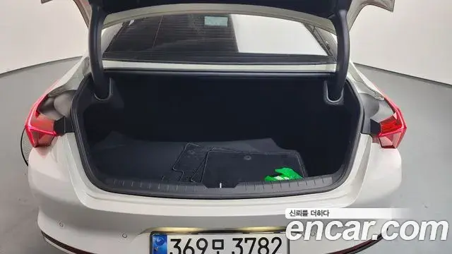 Kia K8 2021 — Şəkil 5/20