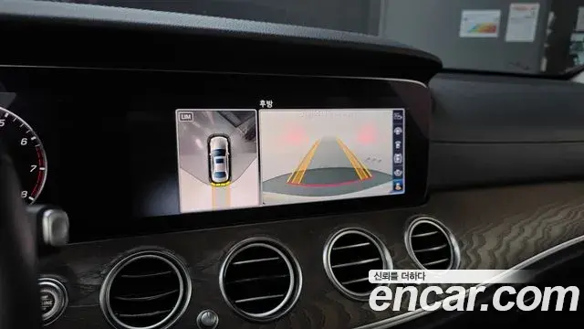 Mercedes-Benz E-Class 2018 — ფოტო 12/20