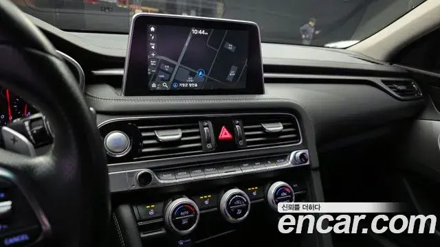 Genesis G70 2018 — ფოტო 3/20
