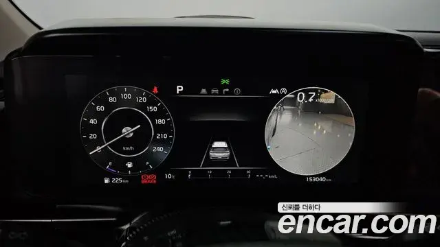 Kia Carnival 2021 — Photo 8/20