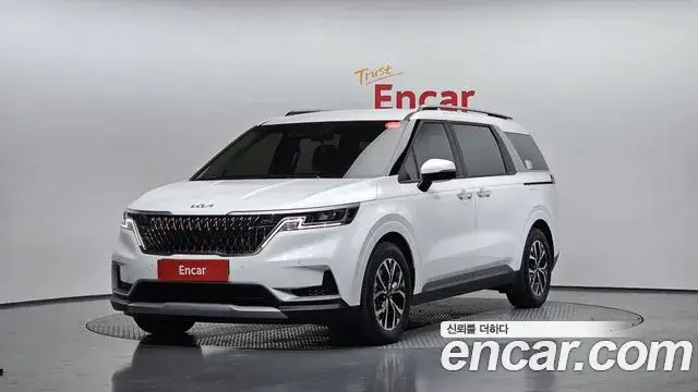 Kia Carnival 2021 — Photo 1/20
