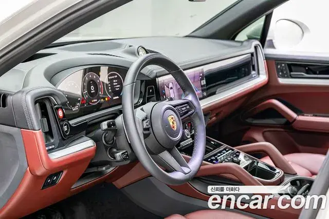 Porsche Cayenne 2023 — Photo 5/20