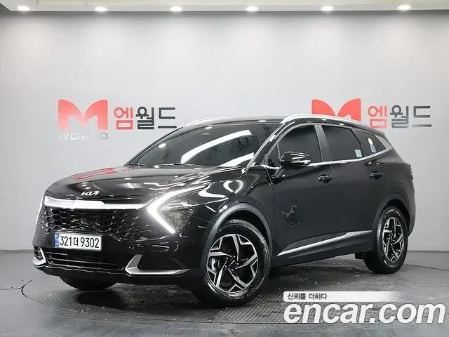 Kia Sportage 2022 — Фото 1/20