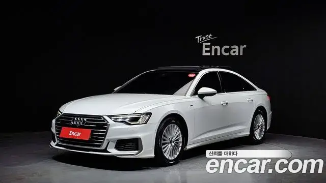 Audi A6 2021 — Фото 1/20