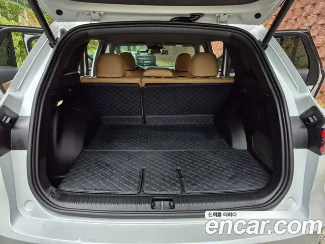 Renault Samsung Grand Koleos 2025 — Photo 10/20