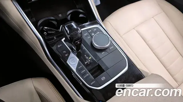 BMW 3 Series 2020 — Photo 7/20