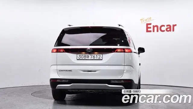 Kia Carnival 2020 — Photo 4/20