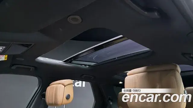 Land Rover Discovery 5 2024 — ფოტო 5/20