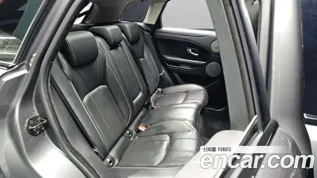 Land Rover Range Rover Evoque 2018 — Photo 19/20