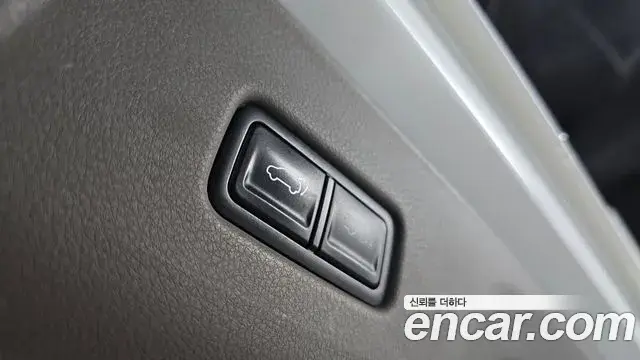 Kia Carnival 2024 — Фото 20/20