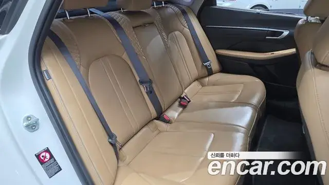 Hyundai Sonata Hybrid 2020 — Photo 4/20