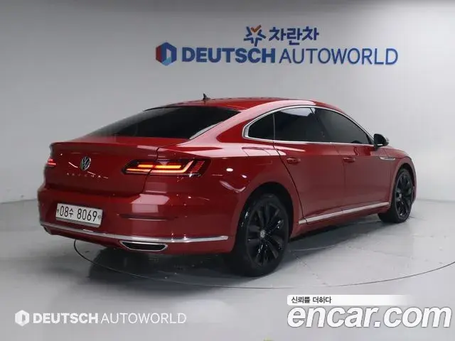Volkswagen Arteon 2019 — Photo 13/20