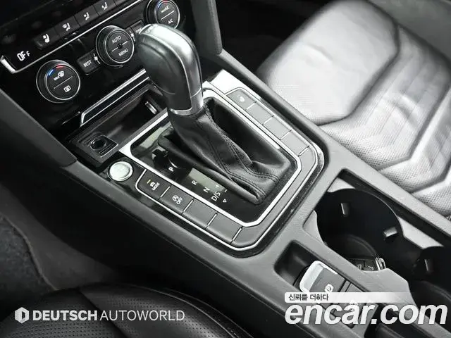 Volkswagen Arteon 2019 — Photo 7/20