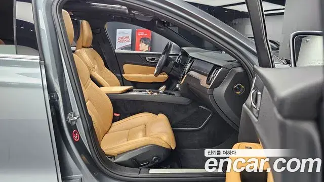 Volvo S60 2021 — Photo 20/20