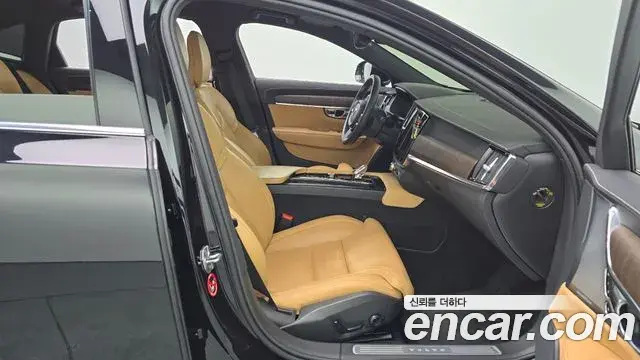 Volvo S90 2020 — ფოტო 17/20