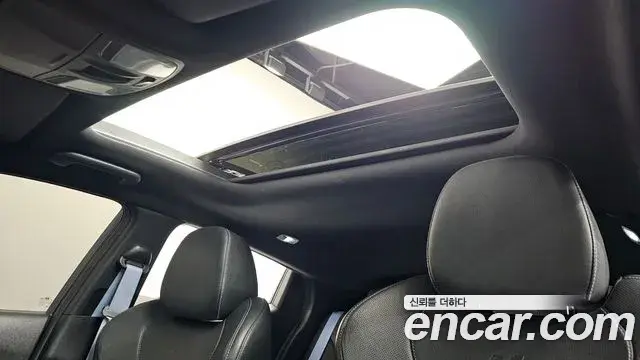 Hyundai Veloster 2018 — Фото 19/20