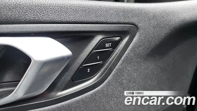 BMW 1 Series 2021 — Photo 13/20