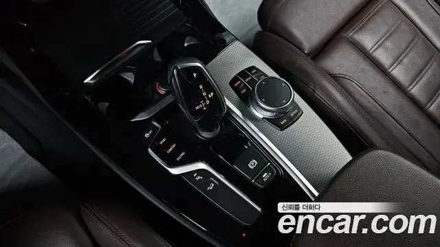 BMW X3 2018 — Şəkil 15/20