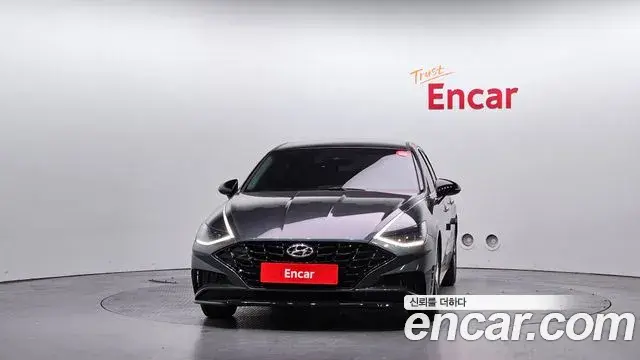 Hyundai Sonata 2021 — Фото 3/20