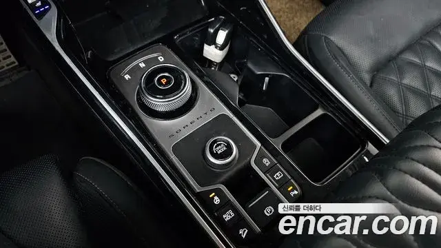 Kia Sorento 2020 — Photo 9/20