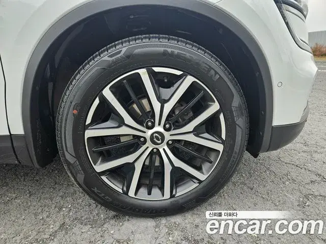 Renault Samsung QM6 2022 — ფოტო 15/20