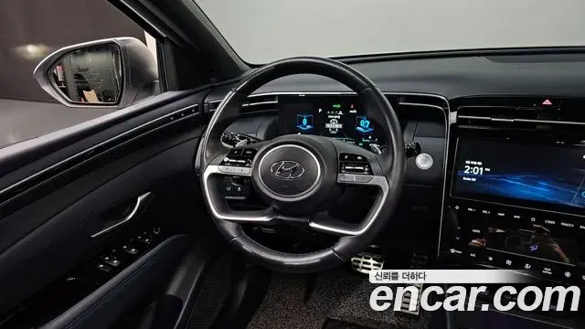 Hyundai Tucson Hybrid 2022 — ფოტო 18/20