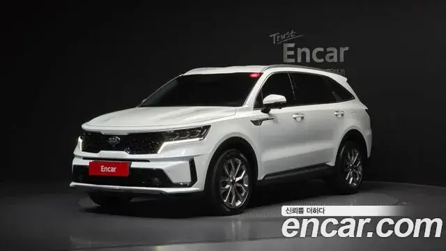Kia Sorento 2021 — Фото 1/20