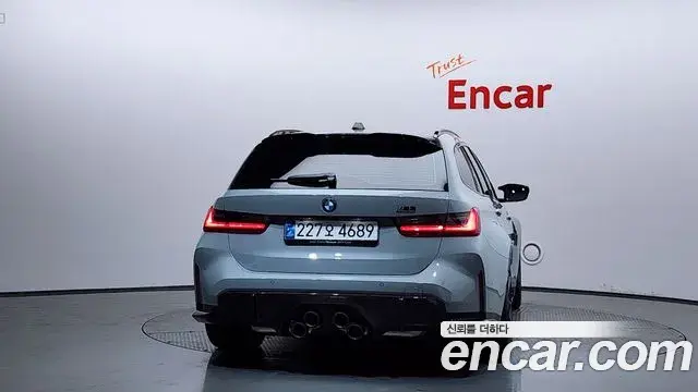 BMW M3 2024 — ფოტო 30/32
