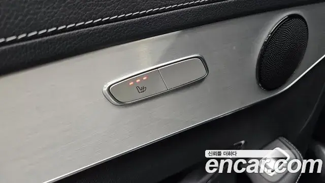 Mercedes-Benz GLC-Class 2021 — ფოტო 15/36