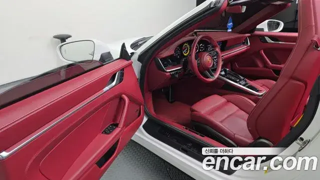 Porsche 911 2023 — ფოტო 20/20
