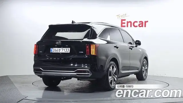 Kia Sorento 2021 — Photo 31/32
