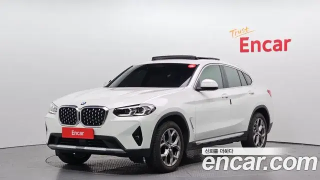 BMW X4 2021 — Фото 1/20