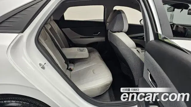 Hyundai Avante 2021 — Фото 11/20