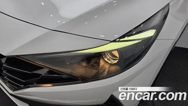 Hyundai The New Avante Hybrid 2021 — Şəkil 11/34