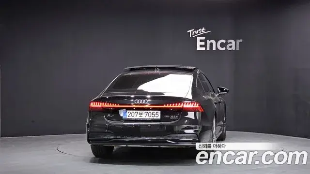 Audi A7 2025 — Photo 7/36