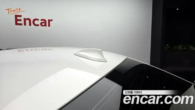 BMW 5 Series 2019 — Şəkil 20/37