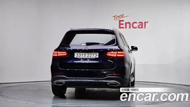 Mercedes-Benz GLC-Class 2019 — Şəkil 33/33