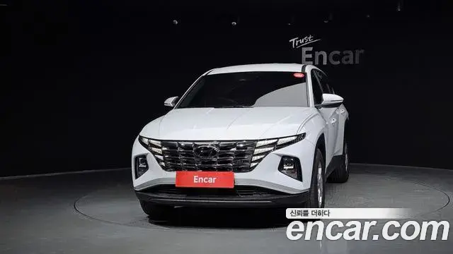 Hyundai Tucson Hybrid 2022 — ფოტო 18/20