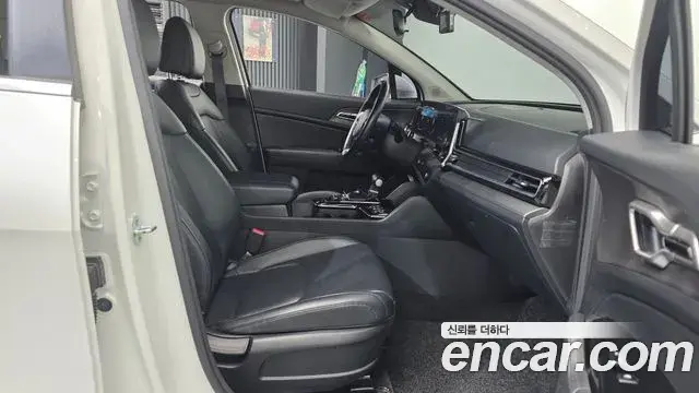 Kia Sportage 2021 — Şəkil 32/36