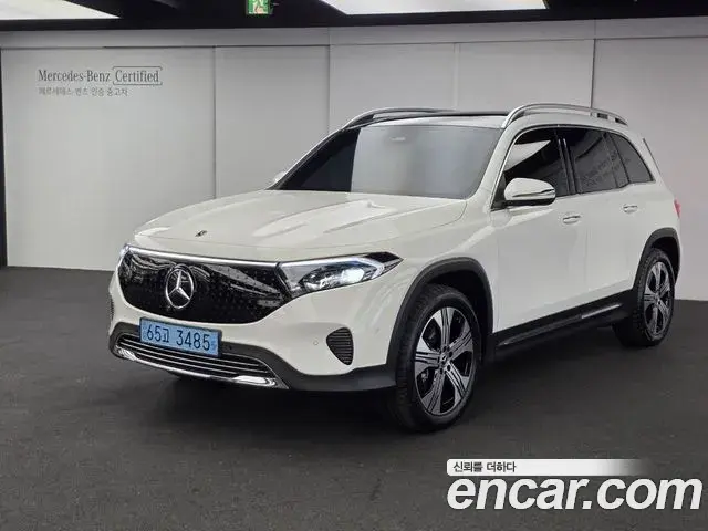 Mercedes-Benz EQB 2025 — Photo 6/15