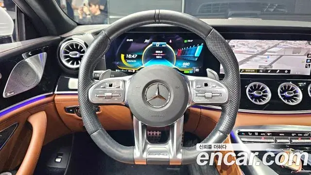 Mercedes-Benz AMG GT 2021 — ფოტო 7/20