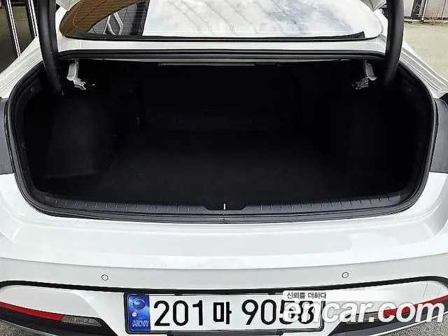 Hyundai Sonata Hybrid 2020 — Şəkil 8/20