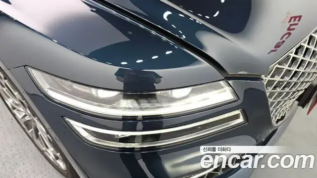 Genesis G80 2021 — Şəkil 32/33