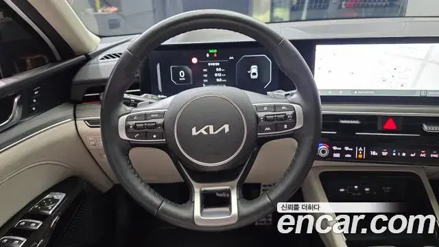 Kia K5 2024 — Şəkil 23/35