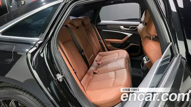 Audi A6 2020 — Şəkil 10/34