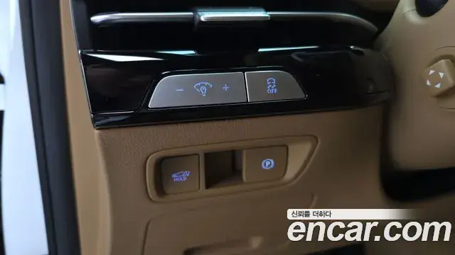 Genesis G80 2024 — Photo 15/36