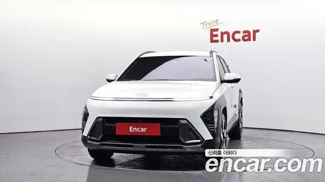 Hyundai Kona Hybrid 2024 — Photo 16/20
