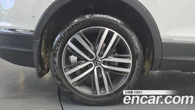 Volkswagen Tiguan Allspace 2022 — Photo 12/31