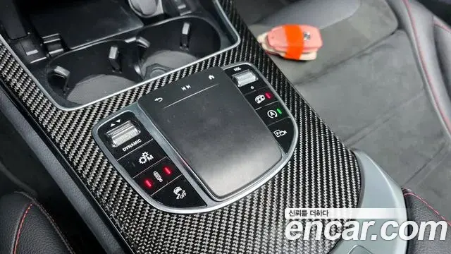 Mercedes-Benz GLC-Class 2022 — ფოტო 19/37