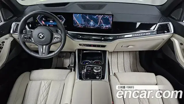 BMW X5 2025 — Photo 28/32